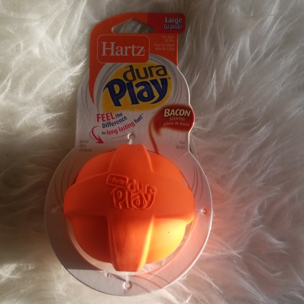 Hartz Dura Play Large Ball
